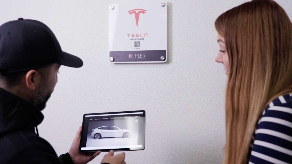 Business Name Car Tinting Experts 9